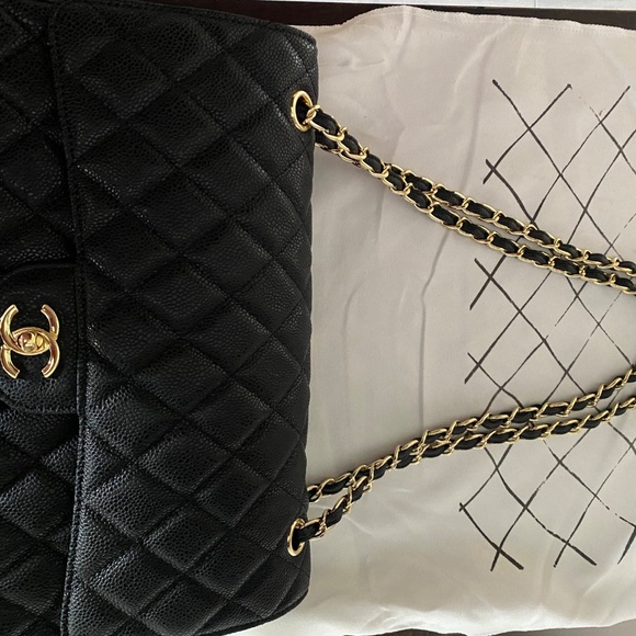 Chanel Matelasse Chain Bag - Picture 3 of 11